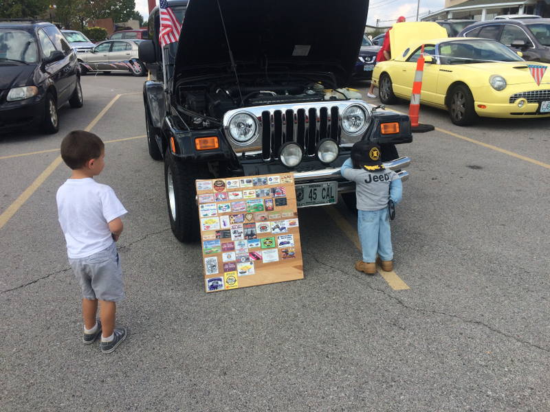 Illustration for article titled On the way home from hardware store: CAR SHOW->